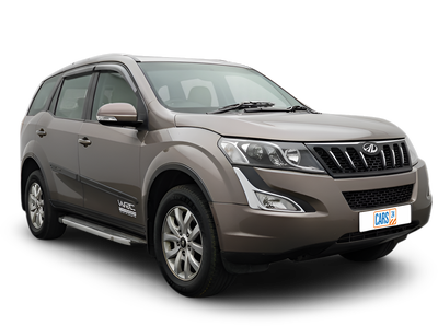 Mahindra XUV500-img